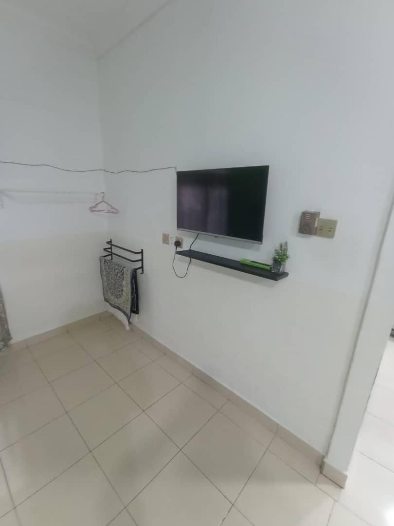 Homestay Sri Ladang Kuala Terengganu Buitenkant foto